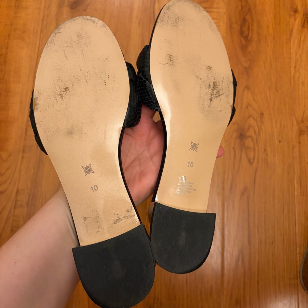 BCBGeneration Black Woven Leather Slide Sandals, size 10 - Picture 3 of 7